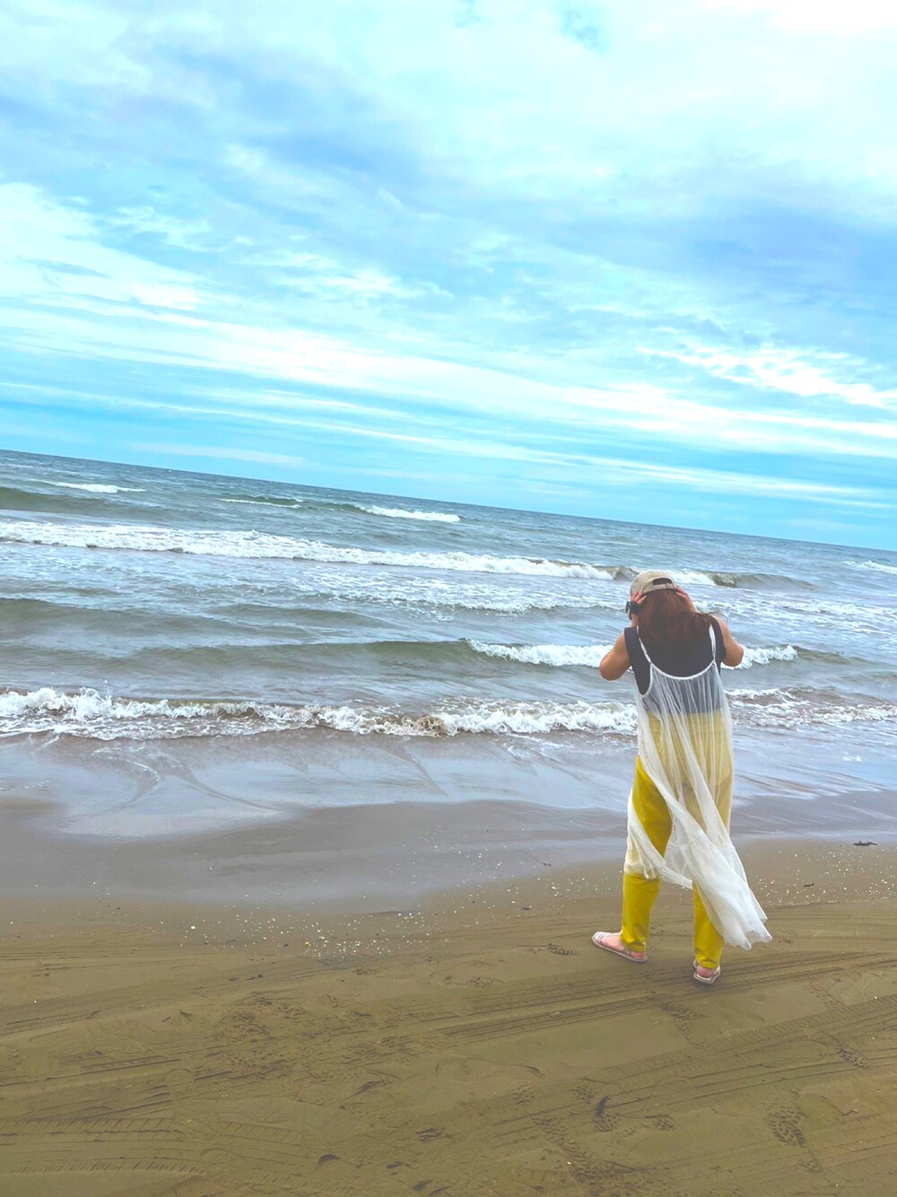 「金沢、金沢旅行」｜「niko and...のアイテム（チュニック、ホワイト系）」を使った、まろちさん（レディース・153cm）の夏コーディネートの1枚目の写真