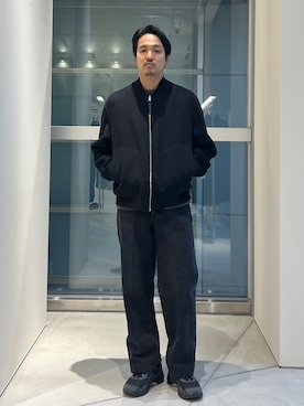 「アイテム（MA-1）」を使った、THE TOKYO STAFFさん（メンズ・172cm）の冬コーディネート