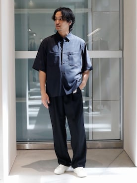 「ATON（エイトン）の【ATON / エイトン】別注TWIST WOOL GAUZE SHORT SLEEVE SHIRT（シャツ/ブラウス、ブルー系）」を使った、THE TOKYO STAFFさん（メンズ・176cm）の春コーディネート