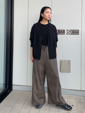 「COGTHEBIGSMOKE（コグザビッグスモーク）のアイテム」を使った、THE TOKYO STAFFさん（レディース・168cm）の冬コーディネート