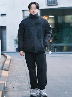 「アイテム（スウェットパンツ）」を使った、THE TOKYO STAFFさん（メンズ・165cm・20代）の冬コーディネート