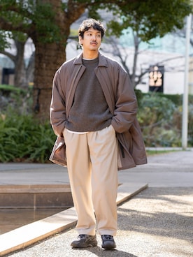 「ATON（エイトン）のアイテム」を使った、THE TOKYO STAFFさん（メンズ・170cm）の冬コーディネート