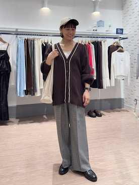 「アイテム（タンクトップ、シルバー系）」を使った、yurie0407さん（レディース・154cm）の秋コーディネート