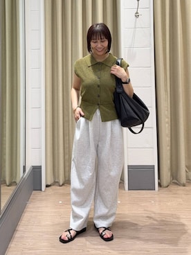 「LOWRYS FARM（ローリーズファーム）のメランジポロフレンチスリーブ　1045953（ベスト、グリーン系）」を使った、yurie0407さん（レディース・154cm）の夏コーディネート