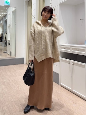 「アイテム（タンクトップ、シルバー系）」を使った、yurie0407さん（レディース・154cm）の秋コーディネート