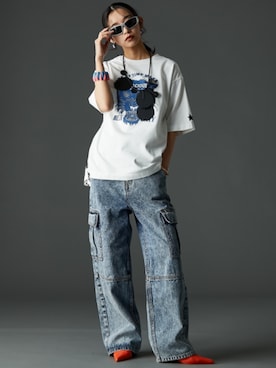 「GEVS.（ジェイヴィス）のアイテム（デニムパンツ）」を使った、nissen Smile Modelsさん（レディース・163cm）の春コーディネート