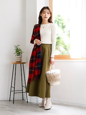 nissen Smile Modelsさん（レディース・170cm）の秋コーディネート