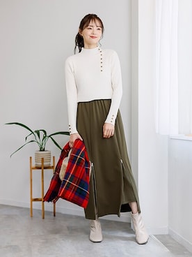 「レギュラー」｜「アイテム（ブーツ）」を使った、nissen Smile Modelsさん（レディース・167cm）の秋コーディネート