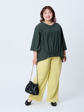 「アイテム（スウェットパンツ、グリーン系）」を使った、nissen Smile Modelsさん（レディース・160cm）の夏コーディネート