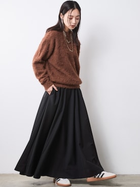 「CHIC STYLE（シックスタイル）のフレアマキシスカート＜大きいサイズ有＞シックスタイル（スカート）」を使った、nissen Smile Modelsさん（レディース・163cm）の秋コーディネート