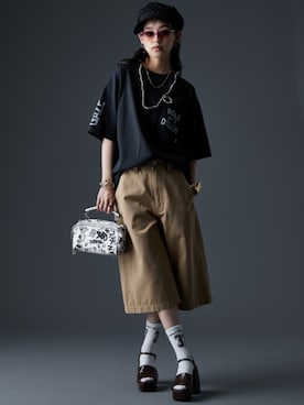 「GEVS.（ジェイヴィス）のアイテム（パンツ）」を使った、nissen Smile Modelsさん（レディース・163cm）の春コーディネート