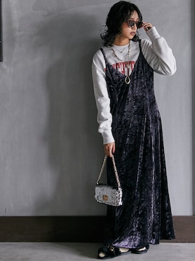 「GEVS.（ジェイヴィス）のアイテム（スウェット）」を使った、nissen Smile Modelsさん（レディース・163cm）の秋コーディネート
