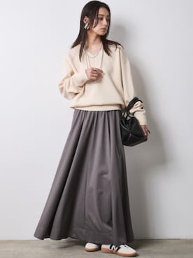 「CHIC STYLE（シックスタイル）のフレアマキシスカート＜大きいサイズ有＞シックスタイル（スカート）」を使った、nissen Smile Modelsさん（レディース・163cm）の秋コーディネート