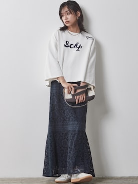 「CHIC STYLE」｜「アイテム（スウェット）」を使った、nissen Smile Modelsさん（レディース・163cm）の冬コーディネート