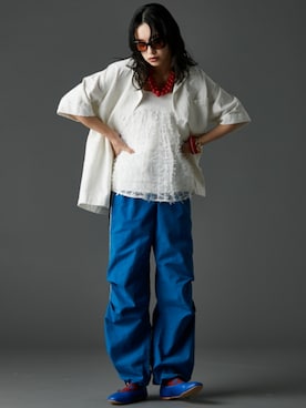 「GEVS.（ジェイヴィス）のアイテム（パンツ）」を使った、nissen Smile Modelsさん（レディース・163cm）の春コーディネート