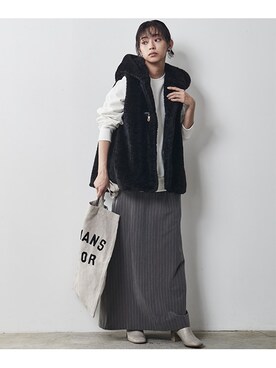 「CHIC STYLE」｜「アイテム（スウェット）」を使った、nissen Smile Modelsさん（レディース・163cm）の秋コーディネート
