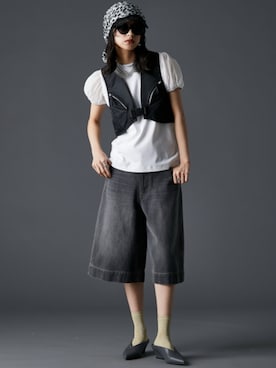 「GEVS.（ジェイヴィス）のアイテム（パンツ）」を使った、nissen Smile Modelsさん（レディース・163cm）の春コーディネート