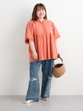 「nissen（ニッセン）の＜大きいサイズ＞クラフト調レース使いスキッパーチュニック（チュニック、オレンジ系）」を使った、nissen Smile Modelsさん（レディース・158cm）の夏コーディネート