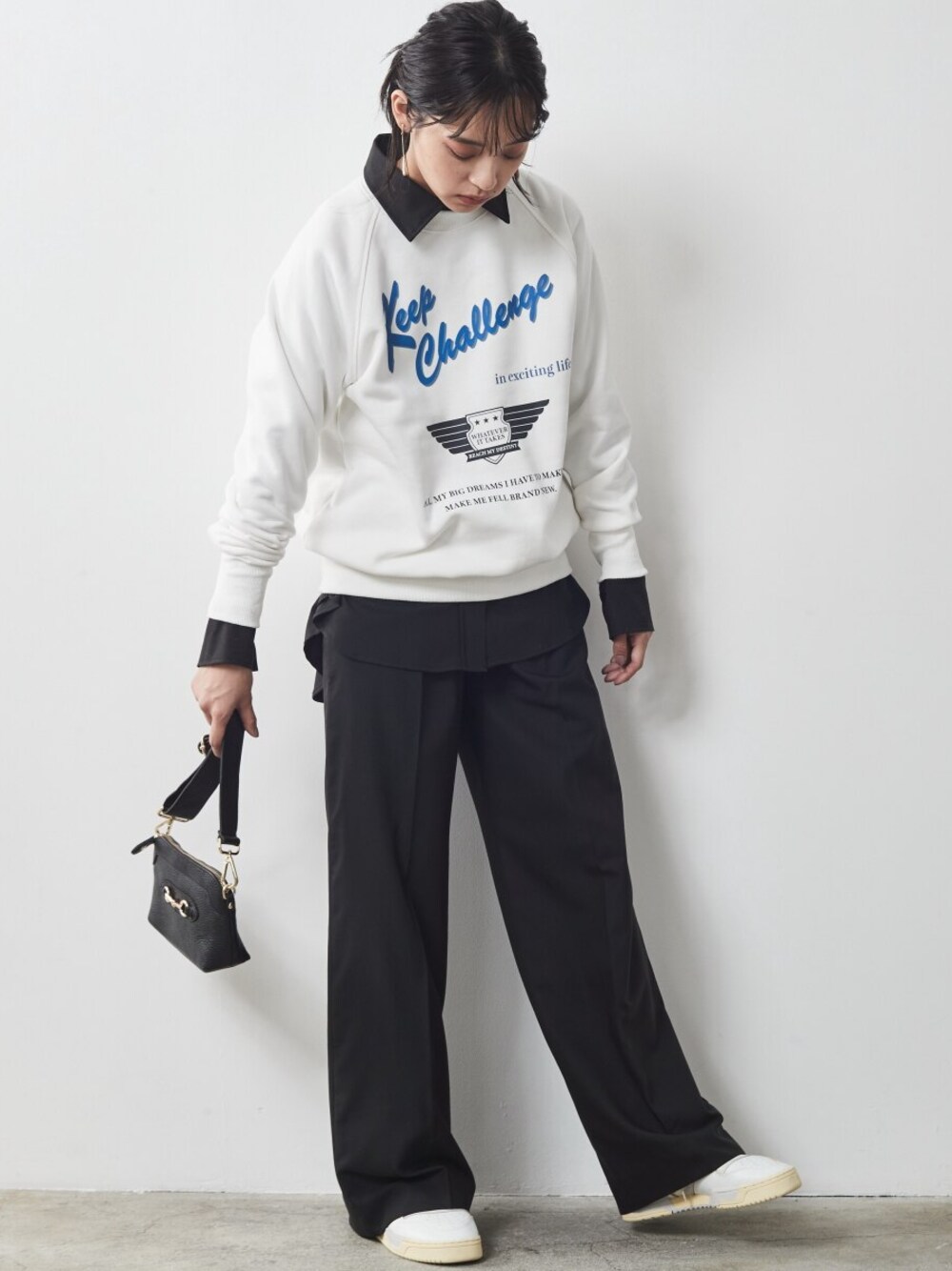 「大きいサイズレディースファッション、モデル、レギュラー、CHIC STYLE」｜「CHIC STYLEの大きいサイズ T/Rシャツチュニック シックスタイル（シャツ/ブラウス、ベージュ系）」を使った、nissen Smile Modelsさん（レディース・163cm）の秋コーディネートの1枚目の写真