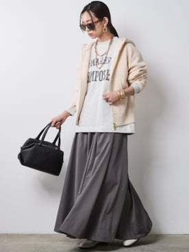 「CHIC STYLE（シックスタイル）のフレアマキシスカート＜大きいサイズ有＞シックスタイル（スカート）」を使った、nissen Smile Modelsさん（レディース・163cm）の秋コーディネート