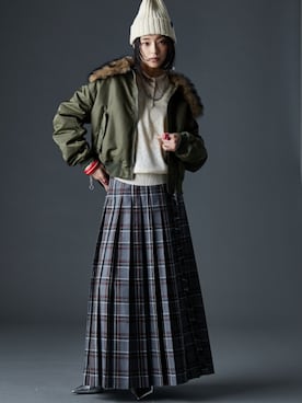 「GEVS.（ジェイヴィス）のアイテム（ジャケット/アウター）」を使った、nissen Smile Modelsさん（レディース・163cm）の秋コーディネート