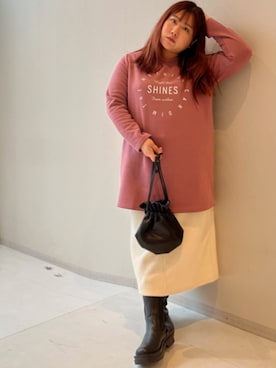 「大きいサイズレディースファッション」｜「アイテム（スウェット）」を使った、nissen Smile Modelsさん（レディース・155cm）の秋コーディネート