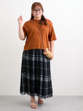 「nissen（ニッセン）の【アイスクリーンプレミアム】クロップド丈5分袖ニット（持続冷感・接触冷感・毛玉になりにくい・UVカット・洗濯機で洗える・遮熱）＜大きいサイズ有＞（Knitwear、ブラウン系）」を使った、nissen Smile Modelsさん（レディース・160cm）の夏コーディネート
