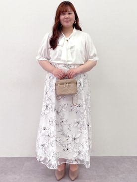nissen Smile Modelsさん(レディース・165cm)の春コーディネート