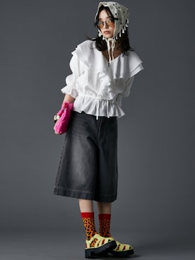 「GEVS.（ジェイヴィス）のアイテム（パンツ）」を使った、nissen Smile Modelsさん（レディース・163cm）の春コーディネート
