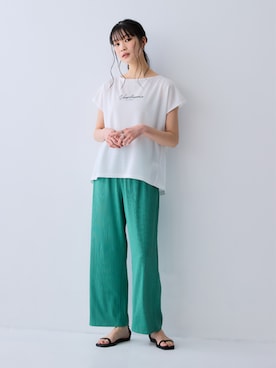 「アイテム（スポーツグッズ）」を使った、nissen Smile Modelsさん（レディース・166cm）の春コーディネート