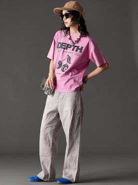 「GEVS.（ジェイヴィス）のアイテム（デニムパンツ）」を使った、nissen Smile Modelsさん（レディース・163cm）の春コーディネート