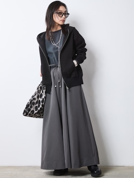 「アイテム（パーカー）」を使った、nissen Smile Modelsさん（レディース・163cm）の夏コーディネート