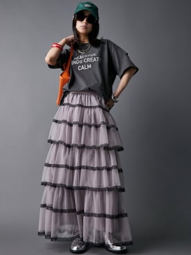 「GEVS.（ジェイヴィス）のアイテム（スカート）」を使った、nissen Smile Modelsさん（レディース・163cm）の春コーディネート