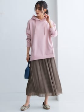 「レギュラー」｜「アイテム（スウェット）」を使った、nissen Smile Modelsさん（レディース・165cm）の冬コーディネート