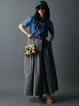 「GEVS.（ジェイヴィス）のアイテム（スカート）」を使った、nissen Smile Modelsさん（レディース・163cm）の春コーディネート