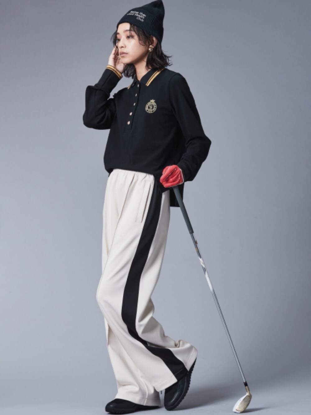 「大きいサイズレディースファッション、モデル、レギュラー、CHIC STYLE、秋コーデ、きれいめカジュアル、GOLF」｜「CHIC STYLEの鹿の子ロングスリーブポロシャツ シックスタイルゴルフ（大きいサイズ対応）（ポロシャツ、ブラック系）」を使った、nissen Smile Modelsさん（レディース・163cm）の夏コーディネートの1枚目の写真