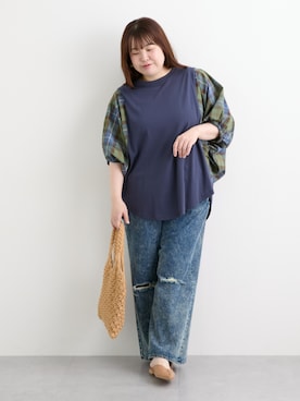 「nissen（ニッセン）の大きいサイズ 綿100％ゆるストレートクラッシュデニムパンツ（ゆったりヒップ）（パンツ、ブルー系）」を使った、nissen Smile Modelsさん（レディース・158cm）の夏コーディネート