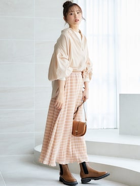 「miclat（ミクラ）のアイテム」を使った、nissen Smile Modelsさん（レディース・166cm）の秋コーディネート