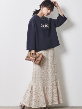 「CHIC STYLE」｜「アイテム（スウェット）」を使った、nissen Smile Modelsさん（レディース・163cm）の冬コーディネート
