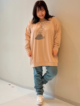 「大きいサイズレディースファッション」｜「アイテム（スウェット）」を使った、nissen Smile Modelsさん（レディース・158cm）の秋コーディネート