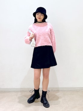 「ディズニーコーデ」｜「アイテム（ピンク系）」を使った、wakaさん（レディース・161cm）の冬コーディネート