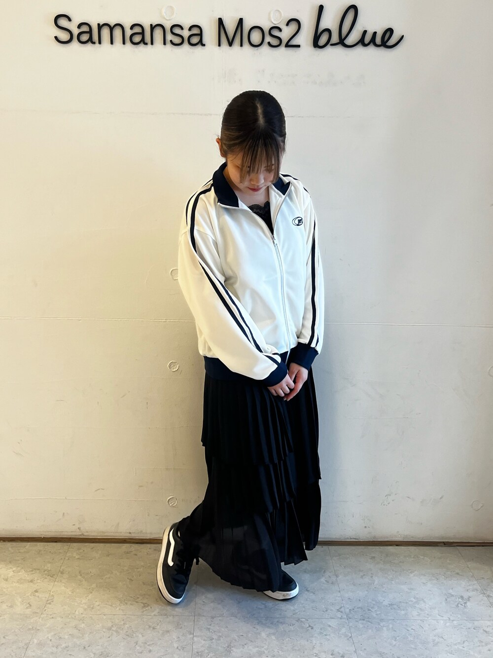 「春服、春コーデ、低身長コーデ、ehka sopo」｜「ehka sopoの前後着レースタンクトップ（タンクトップ、ブラック系）」を使った、miiさん（レディース・152cm）の春コーディネートの1枚目の写真