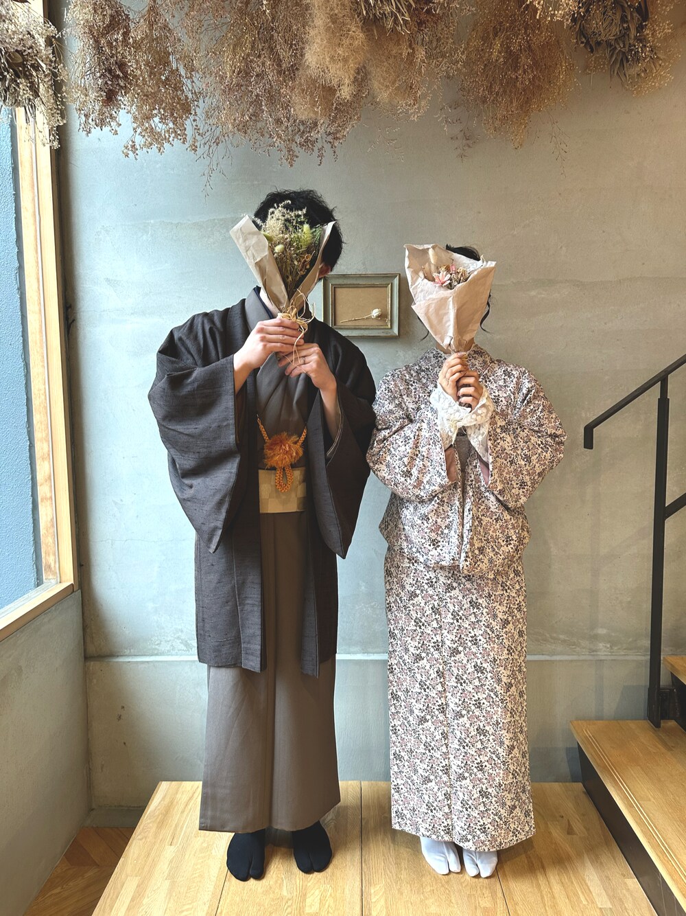 「秋コーデ、秋冬コーデ、ブラウン、ベージュ、カップルコーデ、着物、着物男子、着物女子、京都、てくてく京都」｜「てくてく京都清水店のアイテム（ワンピース/ドレス、ブラウン系）」を使った、TaKeoさん（メンズ・165cm）の秋コーディネートの1枚目の写真