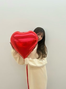 「MURUA（ムルーア）のアシメショルダーミニワンピース（ワンピース、ホワイト系）」を使った、juriさん（レディース・153cm）の冬コーディネート