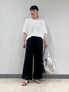 「INDIVI（インディヴィ）の【洗える／2WAY／裾ドロスト付き】 ドルマンスリーブチュニックトップス（Tシャツ/カットソー、ホワイト系）」を使った、hasuさん（レディース・158cm）の春コーディネート