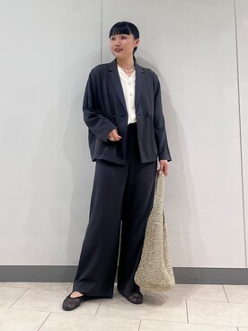 「INDIVI（インディヴィ）の【さらに軽く軽快！／着る日傘】ドルマンダブルジャケット（テーラードジャケット、グレー系）」を使った、hasuさん（レディース・158cm）の春コーディネート