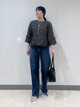 「INDIVI（インディヴィ）の【華やか／1枚でサマになる】上品ツイードブラウス（シャツ/ブラウス、ブラック系）」を使った、hasuさん（レディース・158cm）の秋コーディネート