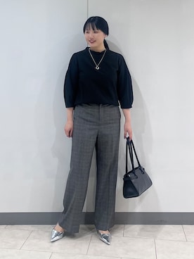 「INDIVI（インディヴィ）の【UVケア／吸汗速乾】凹凸素材ミニスタンドトップス（Tシャツ/カットソー、ブラック系）」を使った、hasuさん（レディース・158cm）の秋コーディネート