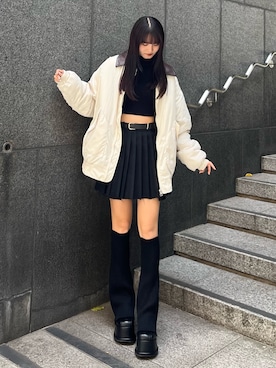 「レッグウォーマー」｜「アイテム（ブルゾン）」を使った、岩橋蒼依さん（レディース・162cm）の秋コーディネート