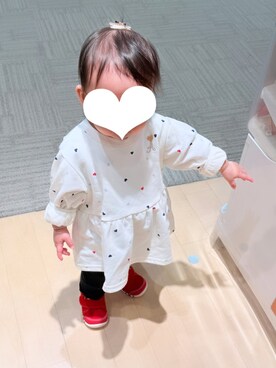 「apres les cours（アプレレクール）のアイテム（スウェット）」を使った、りっちゃんさん（キッズ・70cm）の秋コーディネート